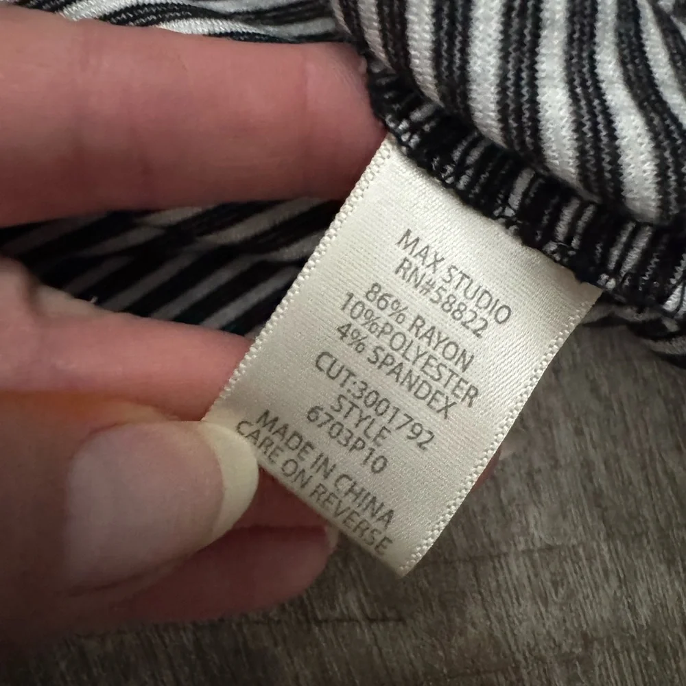 Max Studio Striped Knit Pencil Skirt Sz S